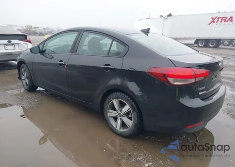 2018 Kia Forte Lx из США, поврежденный, VIN 3KPFL4A72JE174438
